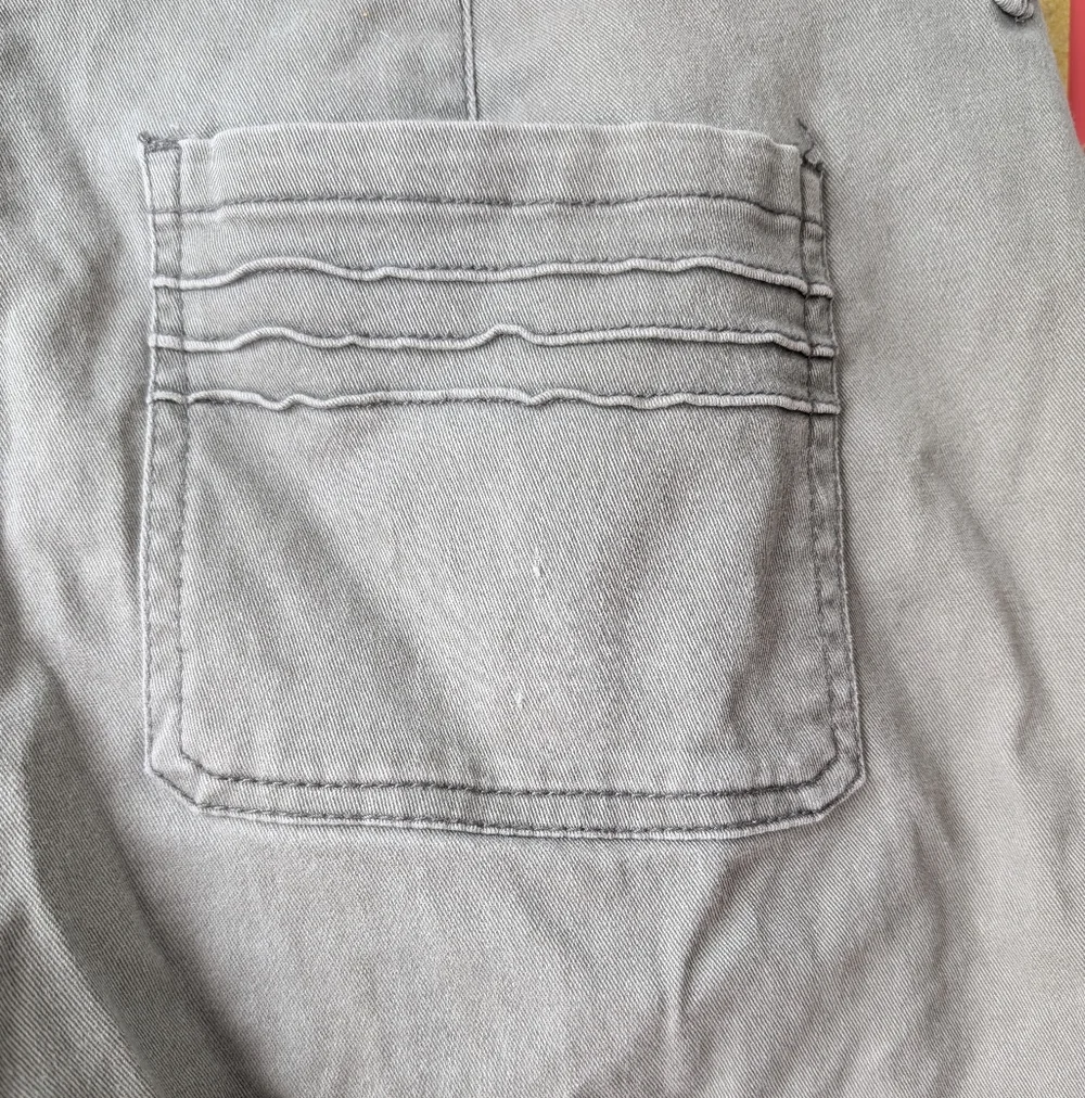 Abercrombie & Fitch Women's Low Rise Skinny Capris Moto Size Size 31 Grunge - Picture 13 of 16